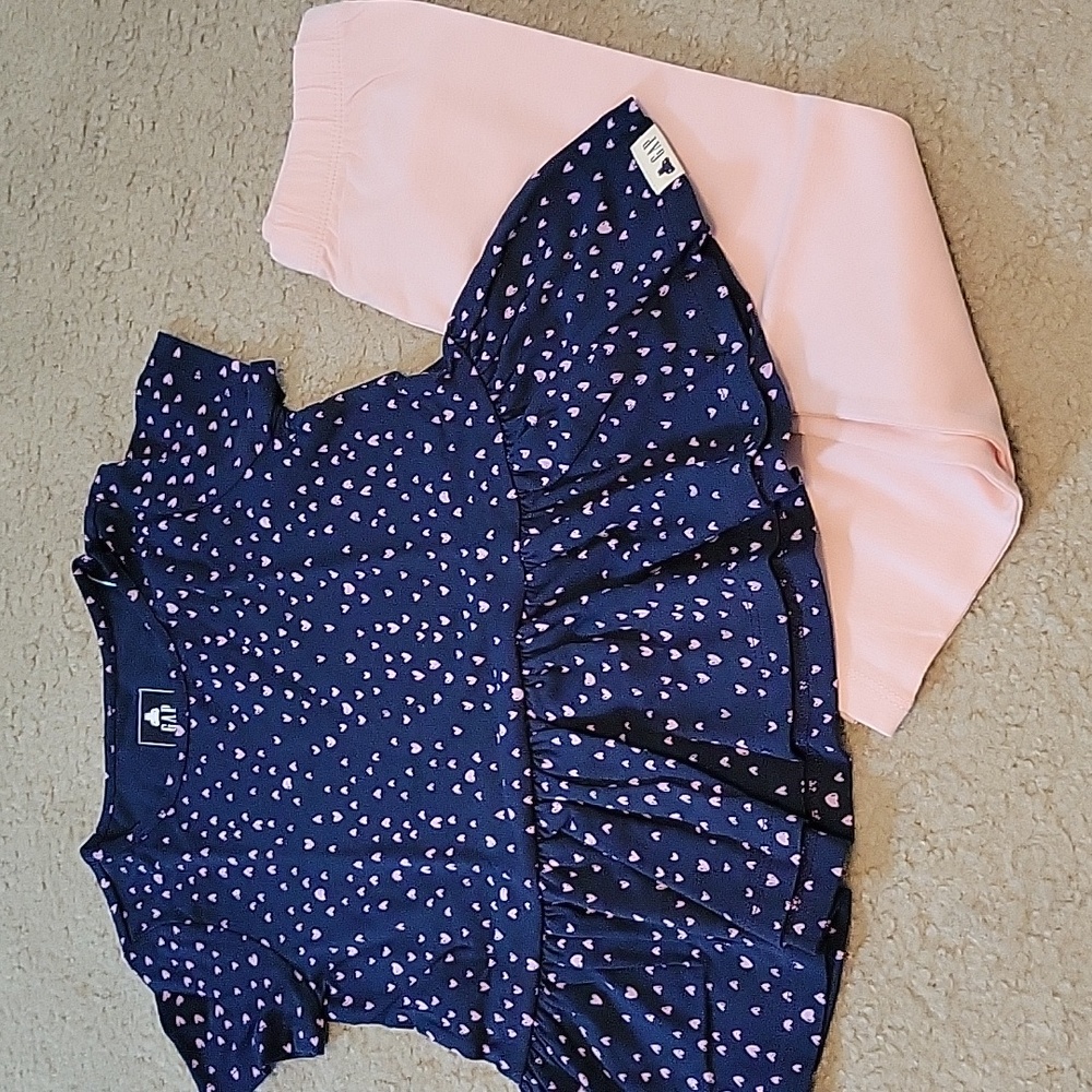 Baby Gap Girls Shortsleeve Top and Leggings Size 2 NWT